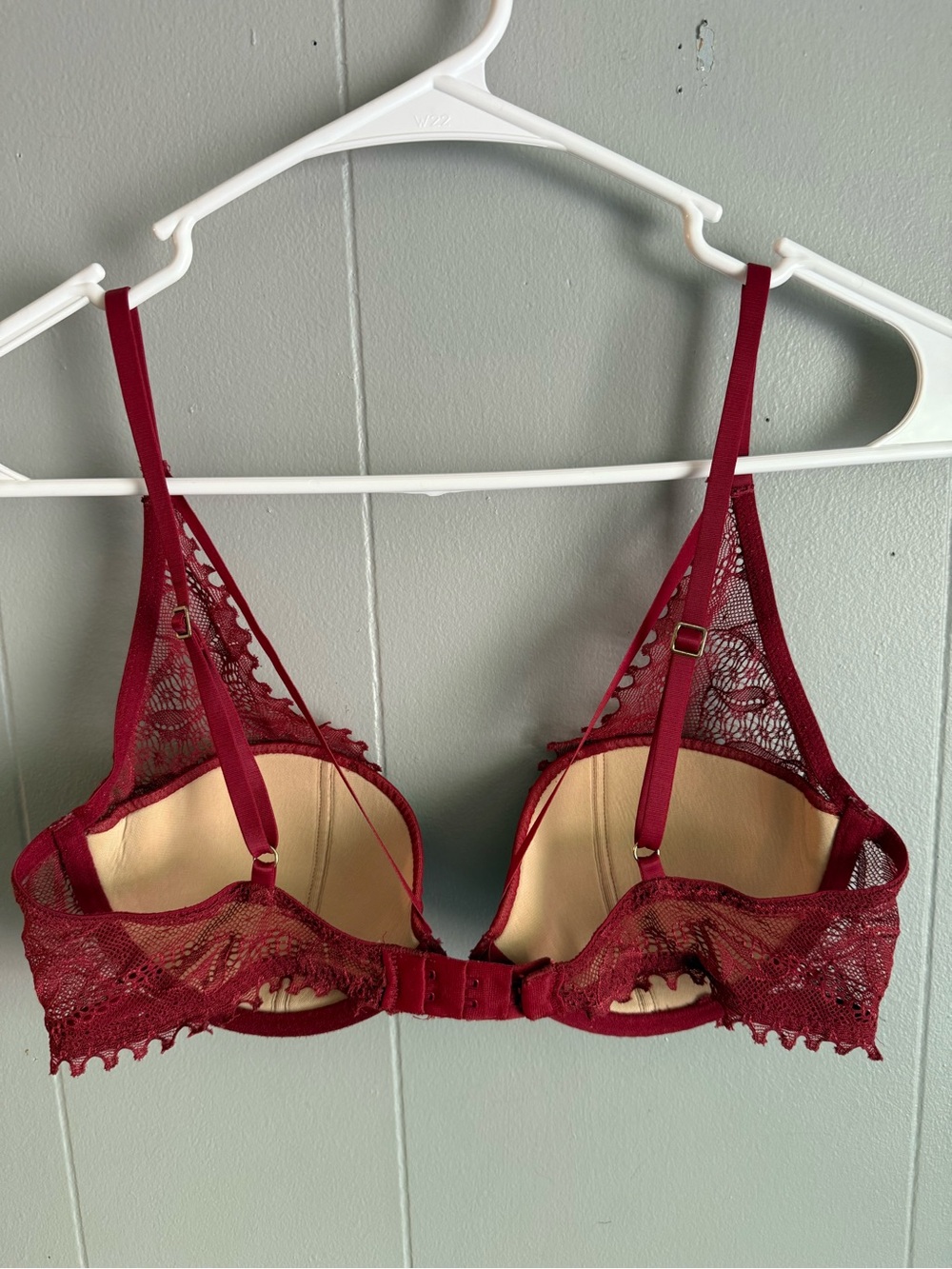 Calvin Klein Deep Red Lace Underwire Bra - Picture 3 of 5